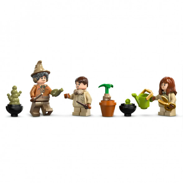 Конструктор LEGO Harry Potter 76445 Замок Хогвартс: Урок травологии в Сочи