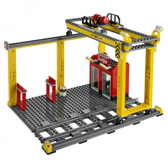 Конструктор LEGO City Trains 60052 Грузовой поезд в Сочи