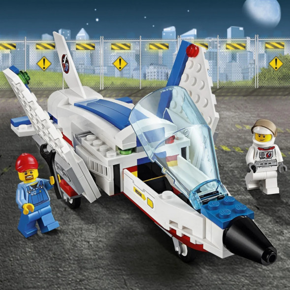 Конструктор LEGO City Space Port 60079 Транспортер для учебных самолетов в Сочи